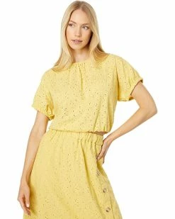 Madewell Shirts & Tops Eyelet Michele Bubble Top in Dream-On Daisies