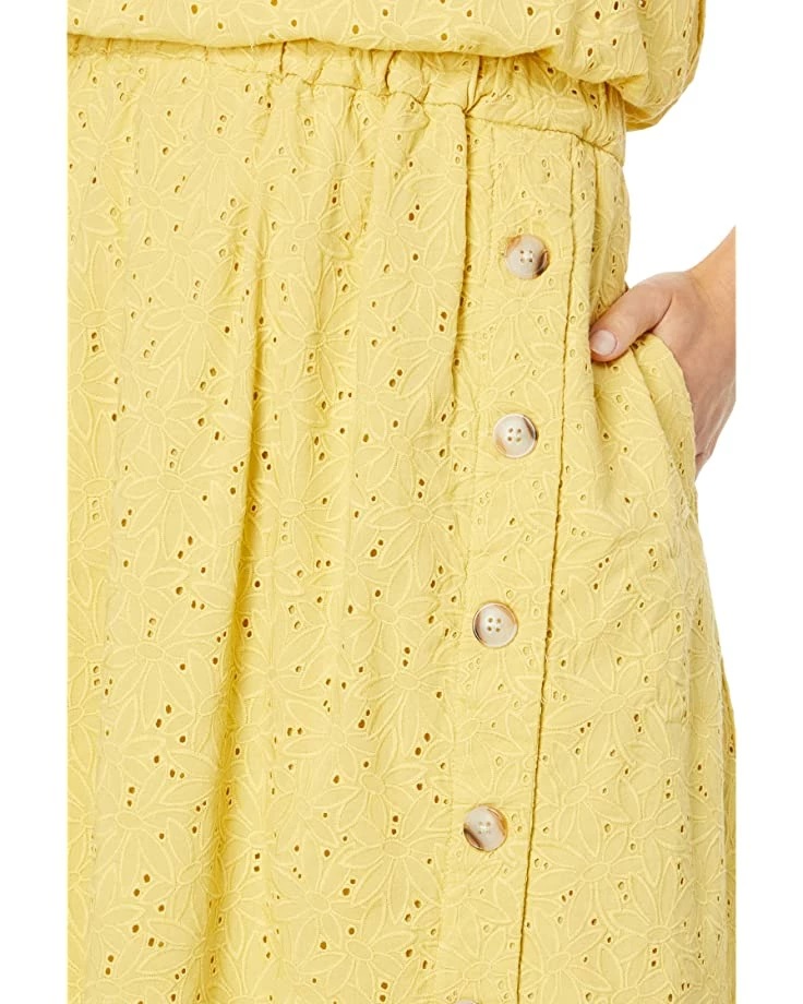 Madewell Skirts Eyelet Side-Button Midi Skirt in Dream-On Daisy 3 Madewell Skirts Eyelet Side-Button Midi Skirt in Dream-On Daisy - Image 3